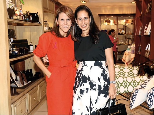 Fernanda Willingham y Rosalie Vaca Fernanda Willingham y Rosalie Vaca