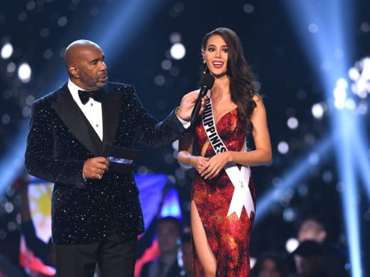 Catriona Grayy Steve Harvey