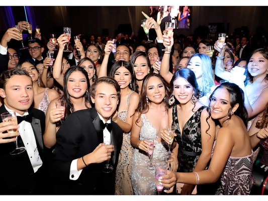 Los mejores momentos de la Prom Night de la Macris School 2019