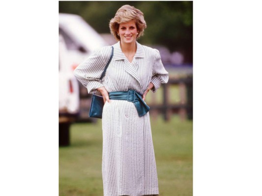 El inmortal estilo de la princesa Diana de Gales