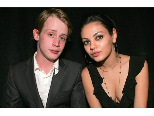 Fue novia del controversial Macaulay Culkin, durante aproximadamente ocho años desde 2002 a 2010.