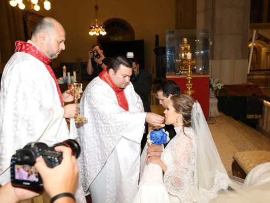 Boda eclesiástica de Catalina López y Mario Boquín