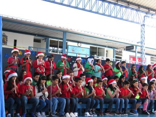 Macris School da la bienvenida a la Navidad