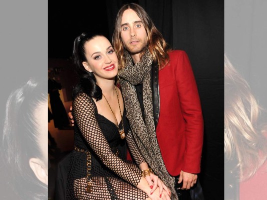 Jared Leto. 2014, el año en el que Jared Leto arrasó entre el género femenino. La prensa lo relacionó ese año (el mismo en el que ganó el Oscar) con Miley Cyrus, Lupita Nyong'o y Katy Perry.