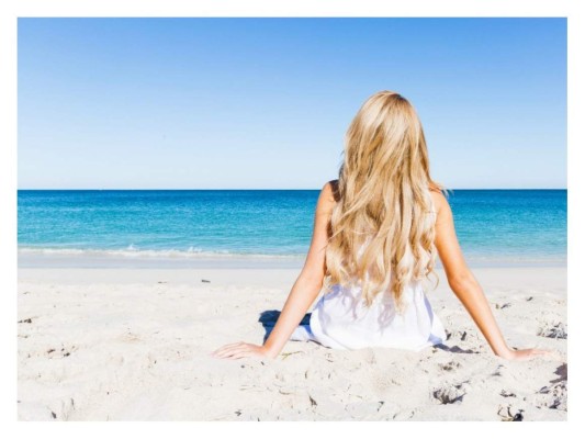 Tips para cuidar tu cabello en vacaciones  