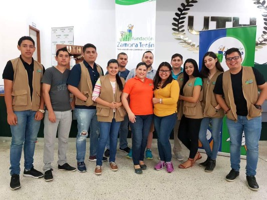 El grupo de voluntarios que participaron en esta actividad gracias a Grupo LAFISE y Fundación Zamora Terán El grupo de voluntarios que participaron en esta actividad gracias a Grupo LAFISE y Fundación Zamora Terán