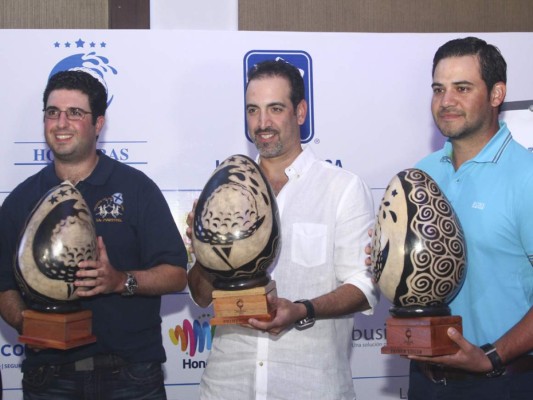 Jesús Kafie, Eduardo Kafati y Miguel Flores, campeones del torneo Proam.