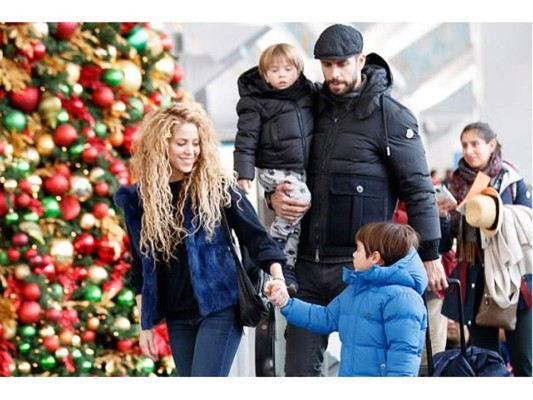 Shakira y su familia en New York