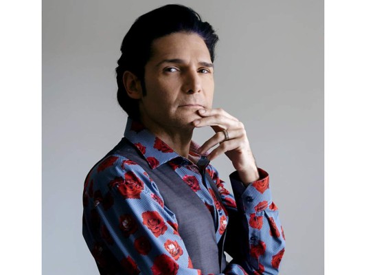 Corey Feldman. Tuvo una racha de películas imbatibles: Gremlins, The Goonies, Cuenta Conmigo. Parecía que nada podía detenerlo. Luego de años de excesos, murió antes de cumplir los treinta.