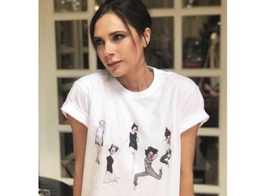 Victoria Beckham diseña una camiseta de las Spice Girls