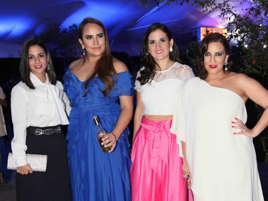 Isabella Rishmawy, Angella Andonie, Camila Reina y Blanca Bendeck