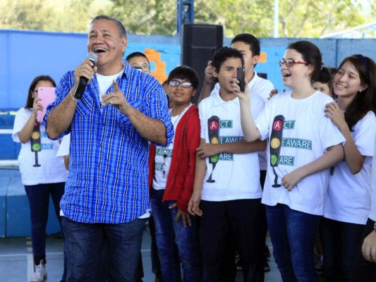 El ABC Concert se realizó con la presencia del artista hondureño Pilo Tejeda (fotos: Marco Rico)