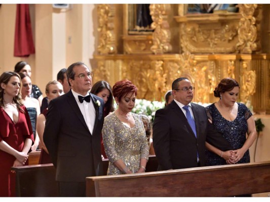 La boda de Ana Lucía Mass y Alan García  