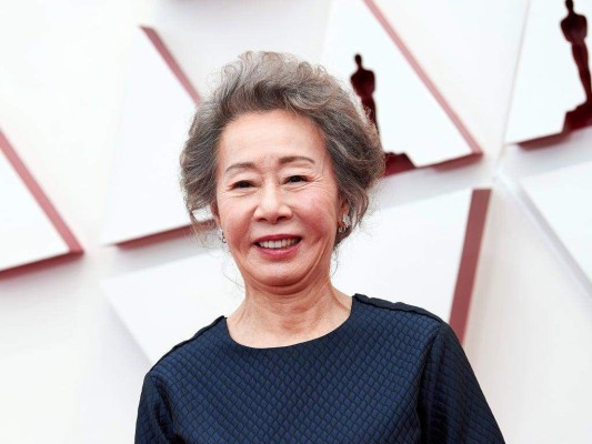 Mejor actriz de reparto: Youn Yuh-Jung, 'Minari' Mejor actriz de reparto: Youn Yuh-Jung, 'Minari'
