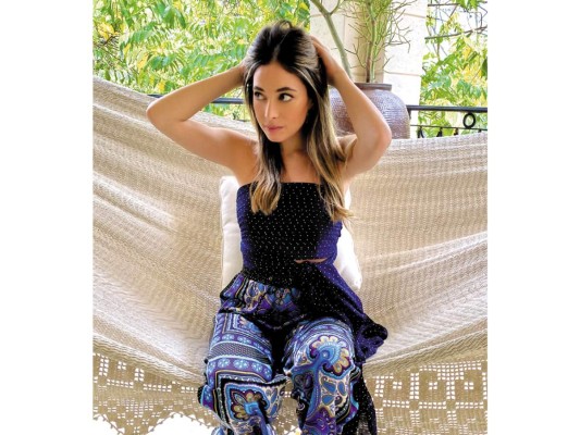 Mini dot wrap top y paisley palazzo pants by @maryannkafati