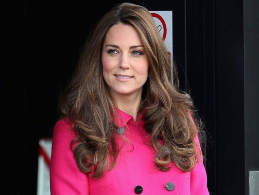 Kate Middleton dio a luz una niña!