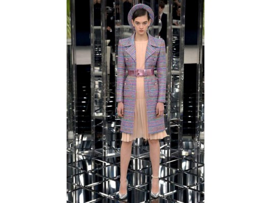 Derroche de 'Haute Couture' en la pasarela de Chanel
