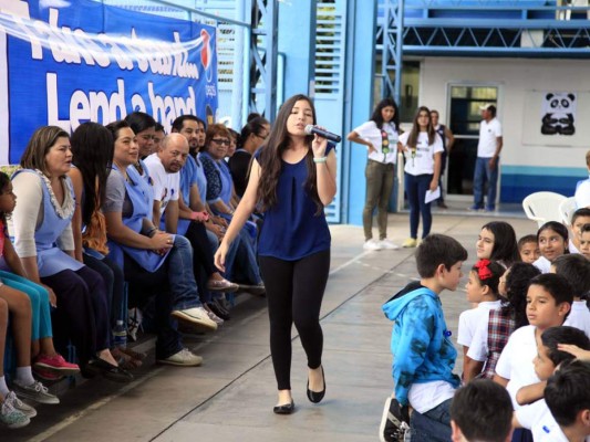 Concierto anti bullying en Macris School