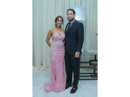 La boda de Angelamaría Fajardo y Jonathan Andonie