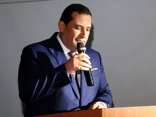 Agustín Torres durante el lanzamiento de la tienda virtual, Sompopo