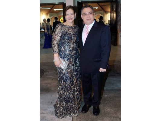 La boda religiosa de Roberto Álvarez y Andrea Handal  