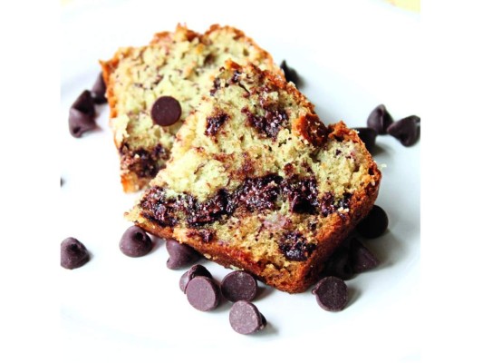 ¿Banana bread con chispas de chocolate? CLARO QUE SÍ. Como toda wannabe chef, Watson incluye este delicioso postre entre sus favoritos para hornear. ¿Banana bread con chispas de chocolate? CLARO QUE SÍ. Como toda wannabe chef, Watson incluye este delicioso postre entre sus favoritos para hornear.