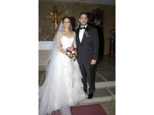 Carlos Kattán y Rozeana Fonseca unen sus vidas en matrimonio