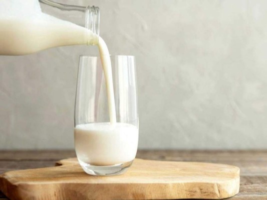 ¿La leche puede provocar acné?