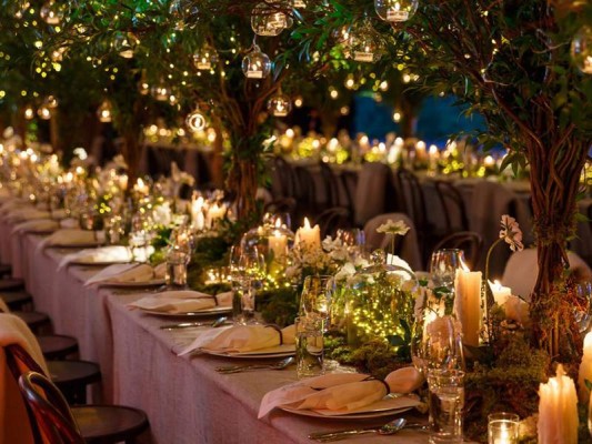 La Recepción. La locación, comida, bebidas y entretenimiento juegan un papel importante a la hora de crear la atmósfera deseada en tu boda. La Recepción. La locación, comida, bebidas y entretenimiento juegan un papel importante a la hora de crear la atmósfera deseada en tu boda.