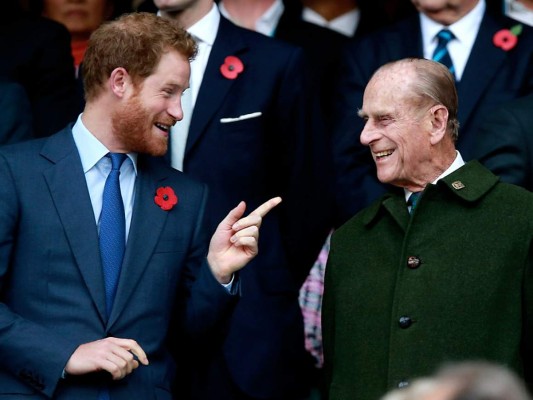 Harry y Meghan honran al príncipe Felipe, sin confirmar si asistirán al funeral