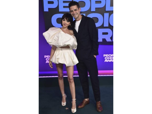 Los mejores looks de los People's Choice Awards 2021