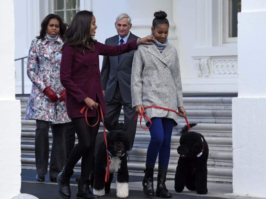 La familia Obama con Bo y Sunny