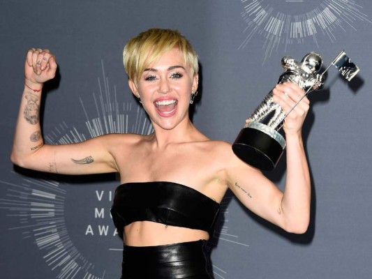 El momento más polémico de Miley Cyrus en los MTV VMA's