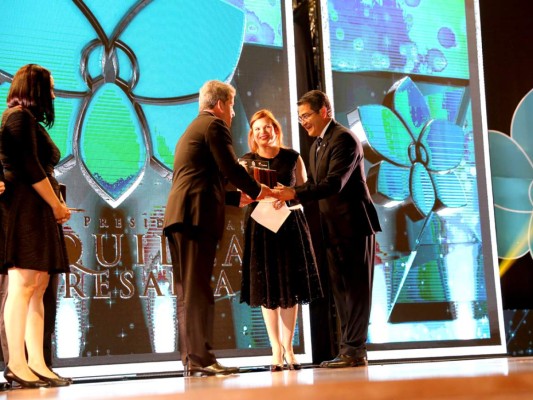 Premio Presidencial Orquídea Empresarial