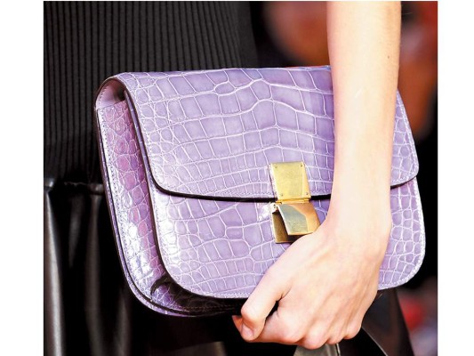 Bolso de piel de cocodrilo en lila by Celine Bolso de piel de cocodrilo en lila by Celine