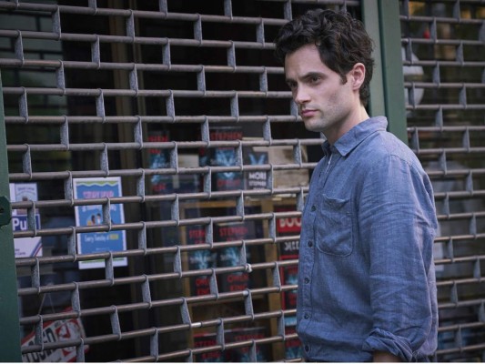 Los datos que debes saber de Penn Badgley, protagonista de You