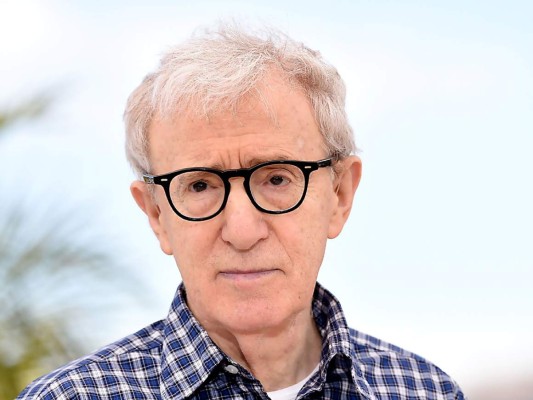Woody Allen, Durante años el director has sido juzgado por acoso, provocando que actores renieguen al trabajar con él.<br/>
