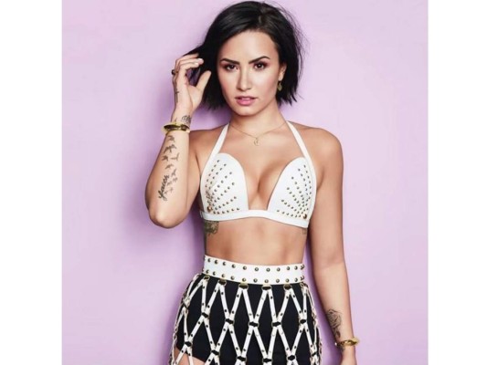 Demi Lovato recibe insultos por haber dejado de hacer dieta