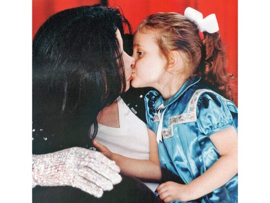 Paris Jackson recuerda el natalicio del su padre Michael Jackson