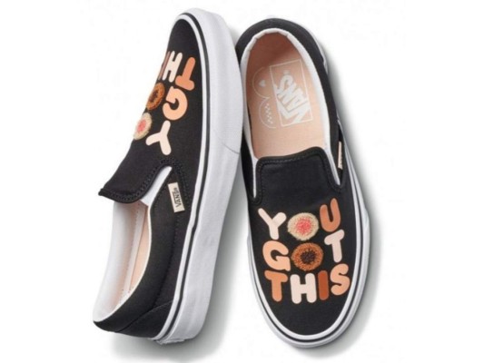 ¡Vans sacó una línea de de concientización sobre el cáncer de mama! Gracias a ella, más de 200 mil dólares beneficiarán a CoppaFeel.