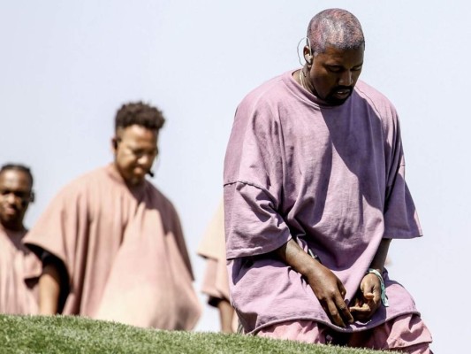 Kanye West lanza disco evangélico, 'Jesus is King'