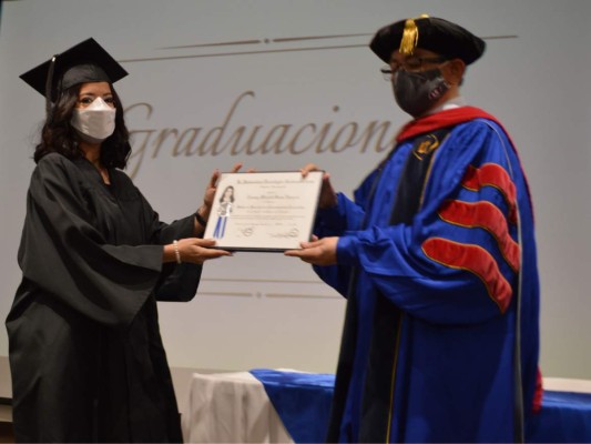 Graduaciones UNITEC 2020