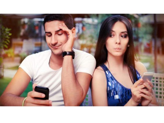 Bye cheaters! Las 8 mejores apps para descubrir si tu pareja es infiel