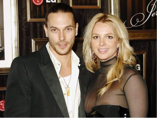 Ex marido de Britney Spears exige dinero por manutención