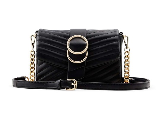Bolso Gurlpleaze de un compartimiento con asa de cadena y cierre magnético by Call it Spring