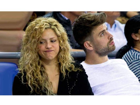 ¿Piqué dejó a Shakira por su ex?
