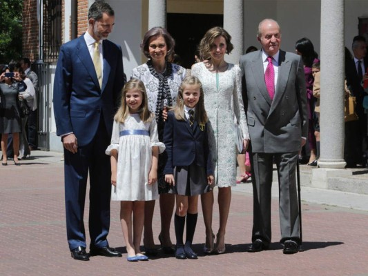 España celebra la primera comunión de Leonor