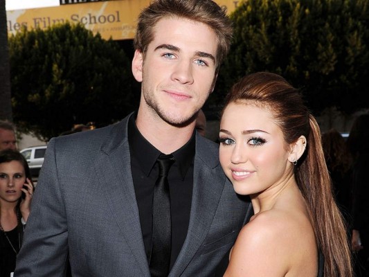 ¡Miley Cyrus y Liam Hemsworth celebraban 10 años de amor!