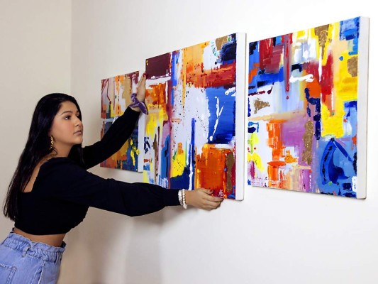 Es admiradora del artista Jackson Pollock, principal exponente del expresionismo abstracto Es admiradora del artista Jackson Pollock, principal exponente del expresionismo abstracto