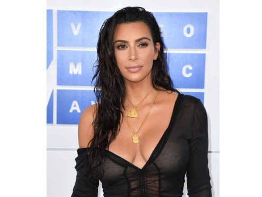 Kim Kardashian, rica, sexy y famosa
